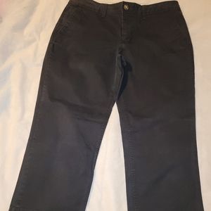 Old Navy Cropped Capri Pants